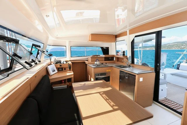 Noleggio Catamarano con o senza skipper Excess a Ajaccio