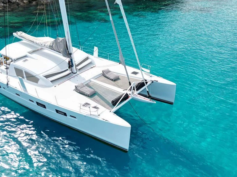 Noleggio barche Catana STADIUM a Kyllíni su Samboat