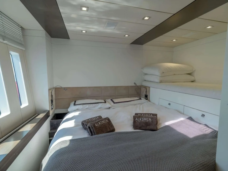 Sunreef Sunreef 74 da affittare a  Bonifacio