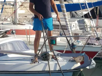 Noleggio Barca a vela Kirie con patente nautica