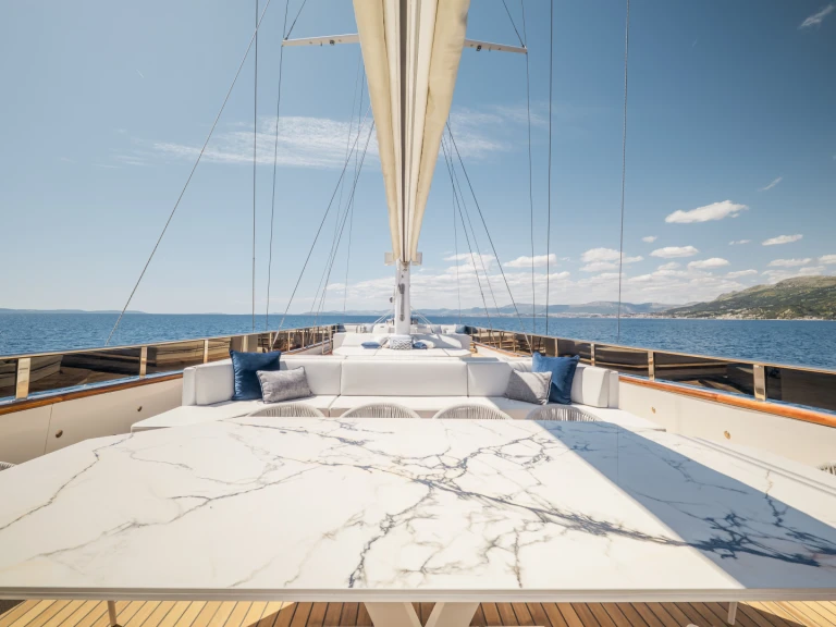 Noleggio barche  Luxury Sailing Yacht CA a Sukošan su Samboat