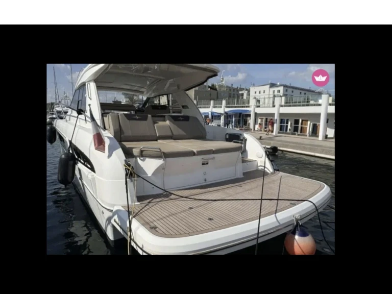 Noleggio Yacht di lusso a Fréjus – Bavaria S45 ht