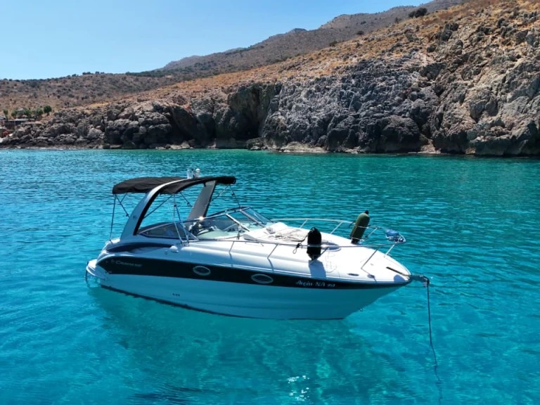Noleggio Barca a motore Crownline con patente nautica