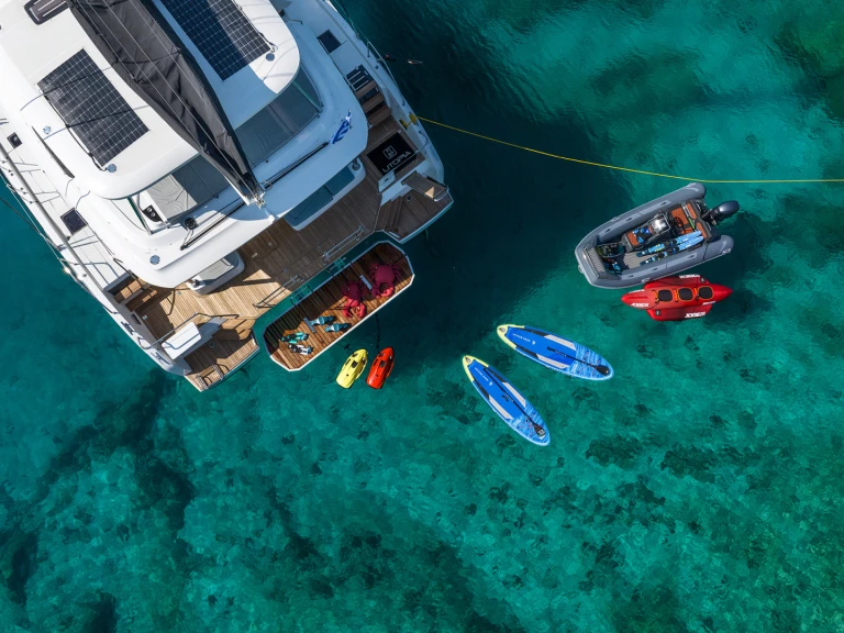 Noleggiare una Lagoon Lagoon 55 a Paros (Isola)