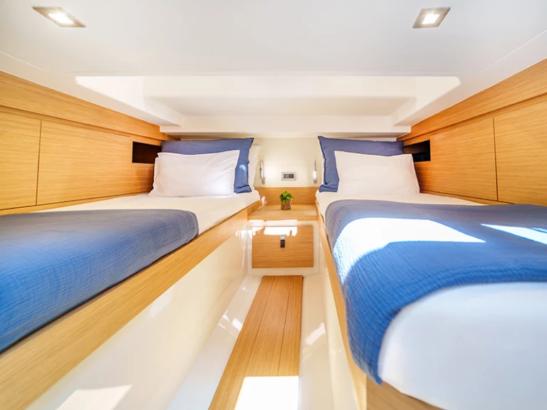 Noleggio Barca a motore a Sebenico – Pardo Yachts Pardo 38