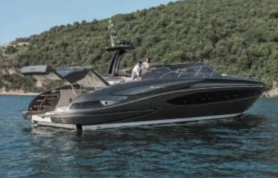 Régal Regal 27 Fasdeck da affittare a  Saint-Tropez