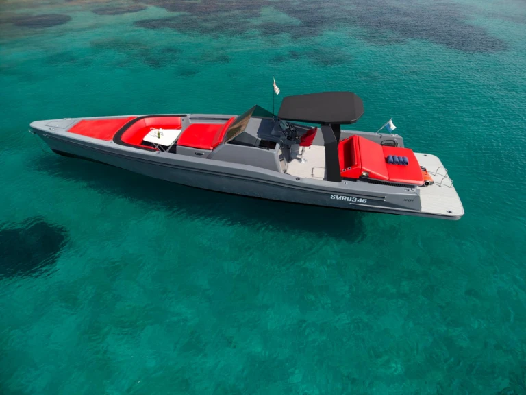 Noleggio Barca a motore a Porto Cervo – MAORI 50 luxury
