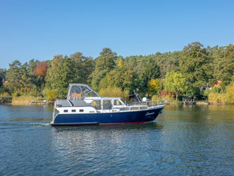 Noleggio Houseboat a Waren (Müritz) – Pedro Skiron Typ 3