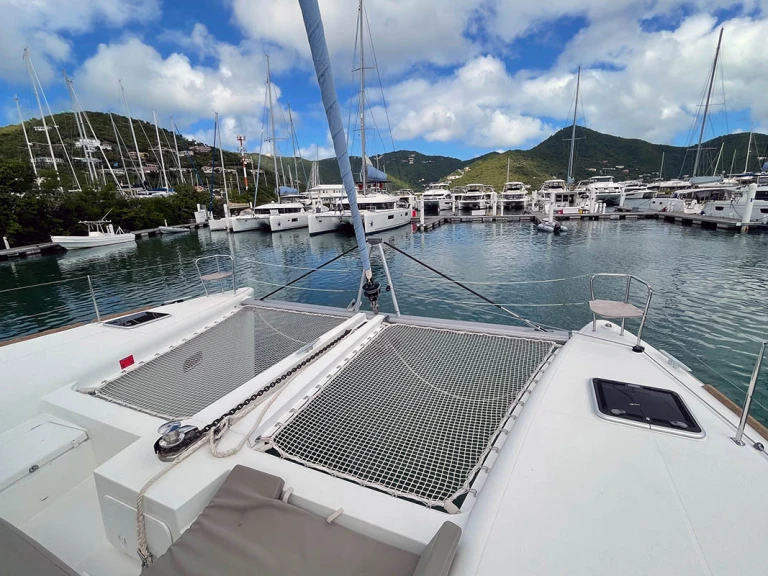 Noleggio Catamarano a Parham Town – Lagoon Lagoon 450 F