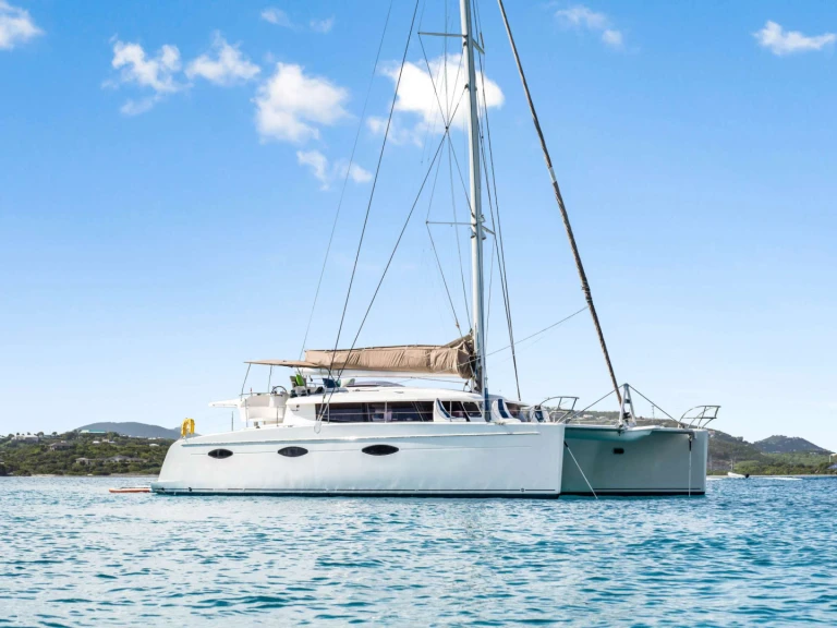 Yacht di lusso a noleggio a Saint Thomas Island al miglior prezzo
