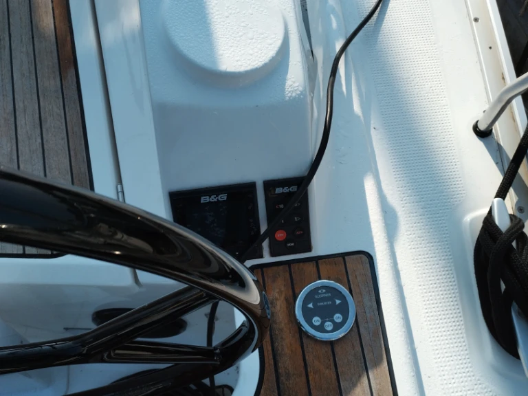Noleggio barche Yerseke economico Cruiser 37