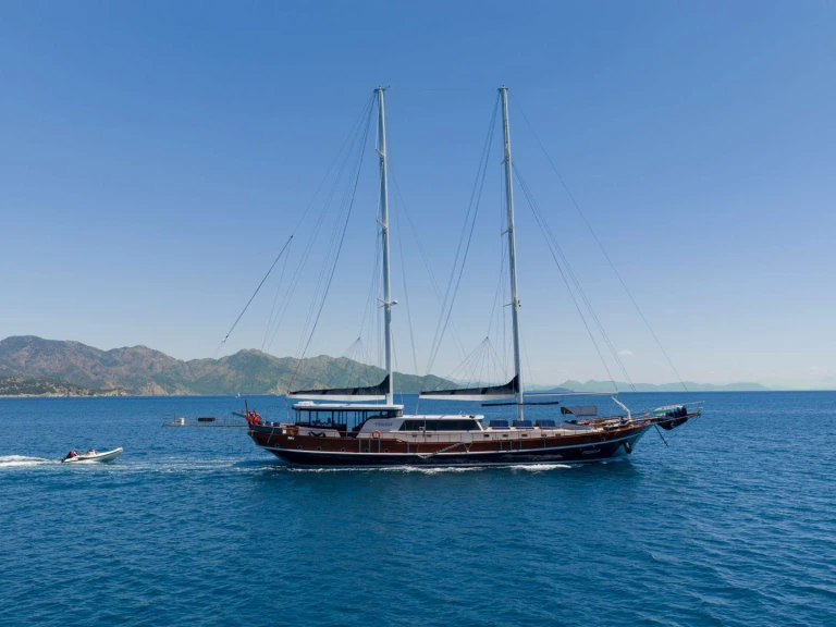Noleggio Yacht di lusso con o senza skipper Custom a Turchia