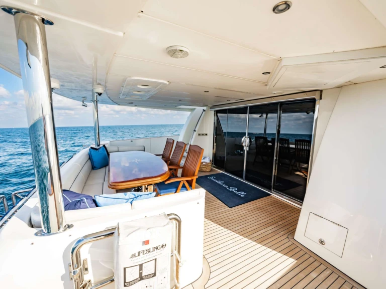 Noleggio a Santo Martin – Johnson SOUTHERN BELLE su SamBoat