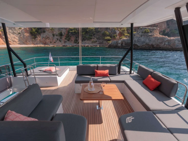 Noleggiare una Fountaine Pajot NEHALENNIA a Saint Thomas Island