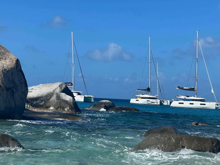 Noleggio Yacht di lusso a Road Town – Lagoon ELATION