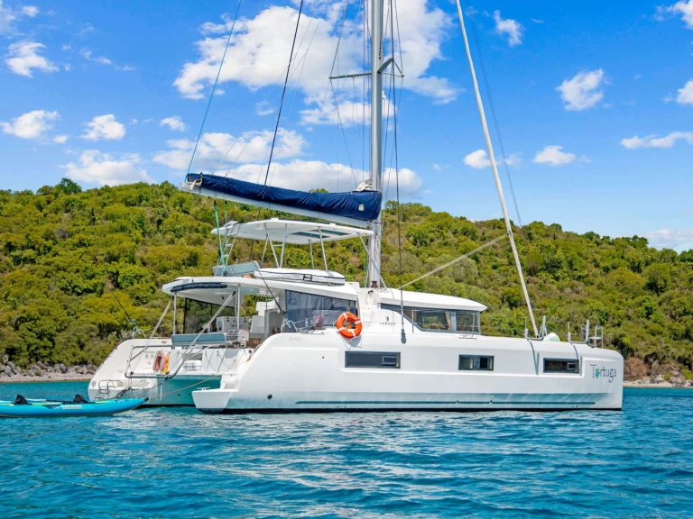 Noleggiare una Lagoon TORTUGA a Saint Thomas Island
