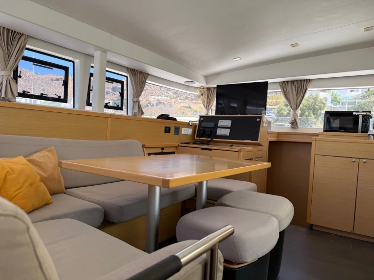 Noleggio Catamarano a Rodi (Citta) – Lagoon Lagoon 400 S2