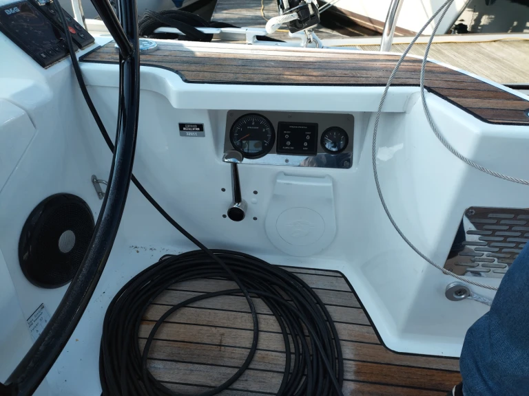 Bavaria Cruiser 37 da affittare a  Yerseke
