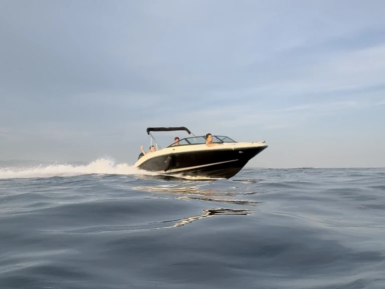 Noleggiare una Sea Ray SPX 210 OB a Mandelieu-la-Napoule