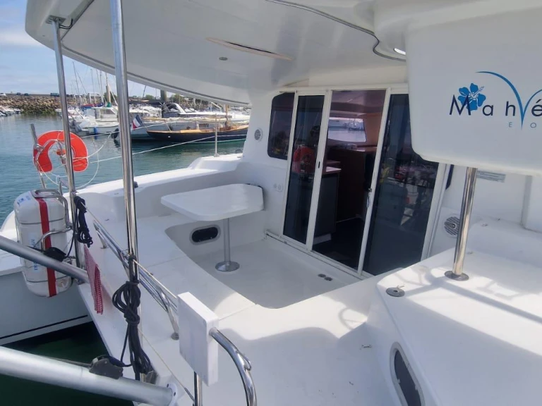 Noleggio Catamarano Fountaine Pajot con patente nautica