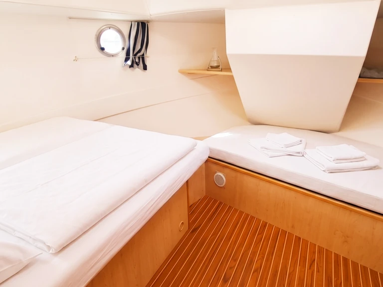Noleggio barche  Tarpon 32 a Bernburg (Saale) su Samboat
