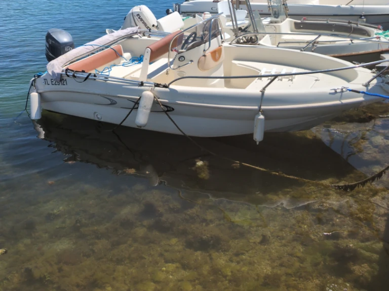Noleggiare una TA MARE Jaguar 17 a Saint-Chamas
