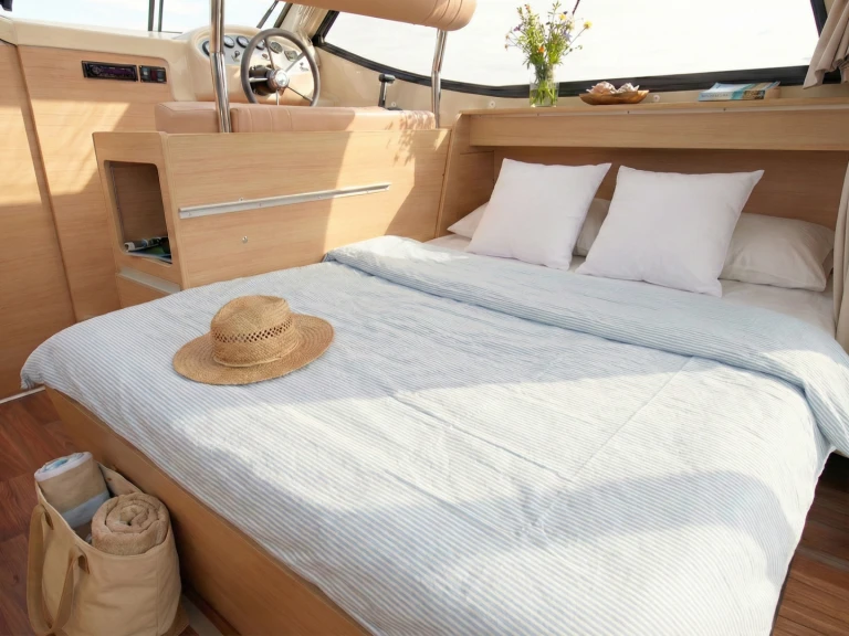 Noleggio a Bellegarde – Nicols Yacht Nicols Sedan Primo su SamBoat