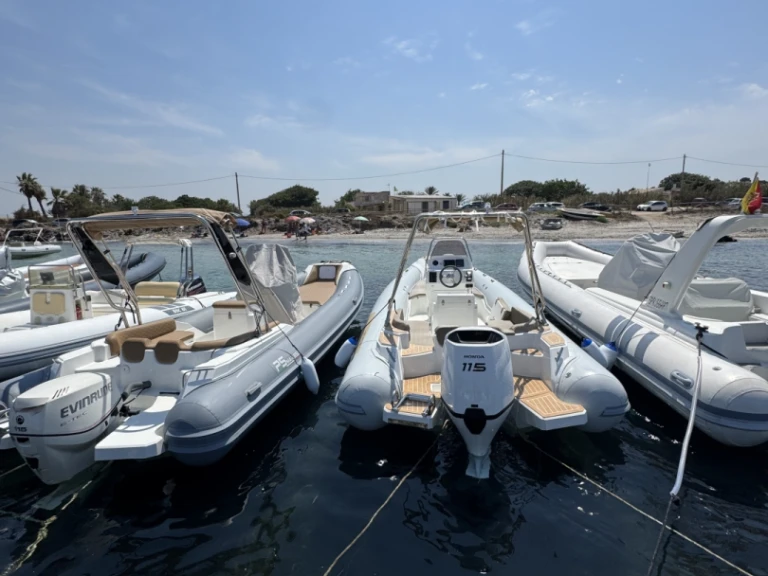Noleggio barche Nautilus GT SixFive a Villaggio San Teodoro su Samboat