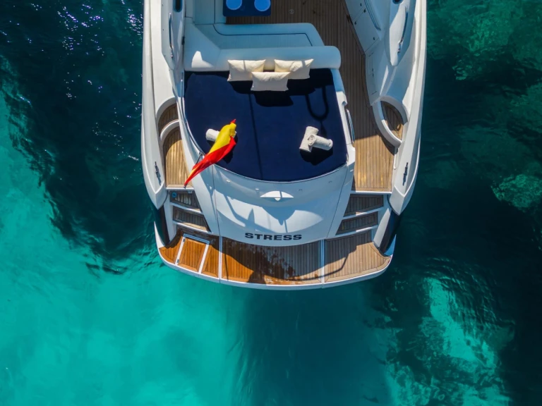 Noleggio Barca a motore con o senza skipper Sunseeker a Ibiza Town