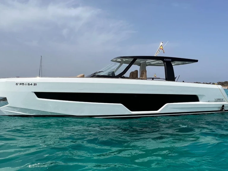 Fjord 41XL da affittare a  Ibiza Town