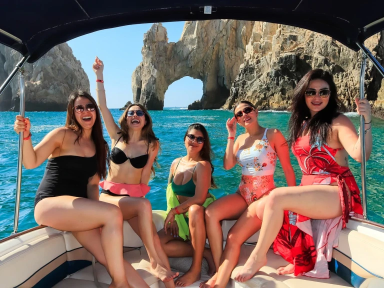 Noleggio Barca a motore a Cabo San Lucas – Custom Made custom