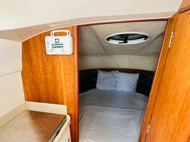 Noleggio Barca a motore Custom Made con patente nautica