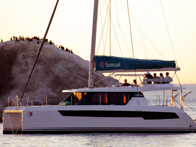 Noleggio barche  Sunsail 424/4/4 a Saint George su Samboat