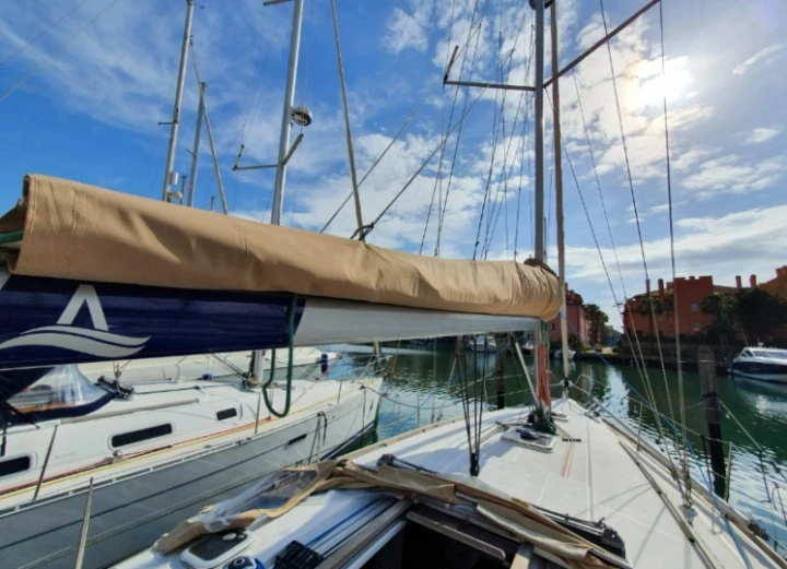 Noleggio barche Dufour Dufour 375 Grand Large a Puerto Sotogrande su Samboat