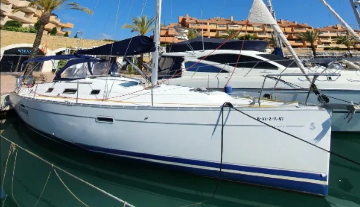 Noleggio Barca a vela con o senza skipper Bénéteau a Puerto Sotogrande