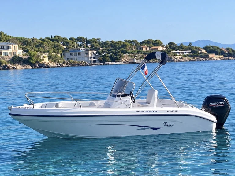 Noleggiare una Ranieri Voyager 19 S a Fréjus