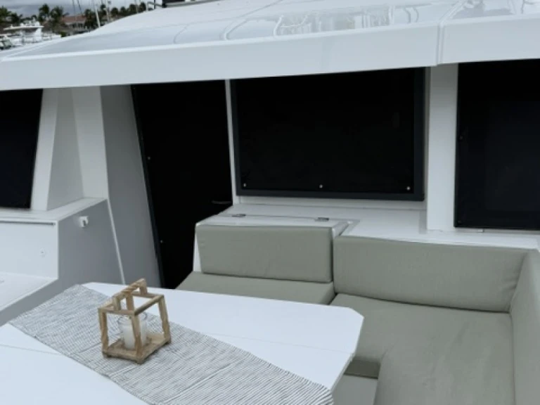 Noleggio Yacht di lusso a Saint Thomas Island – Bali SEA SEÑORITA