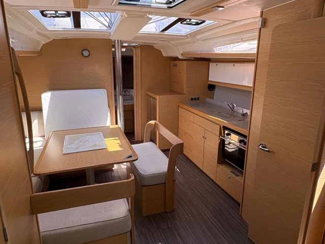 Noleggio barche Dufour Dufour 430 a Murter-Kornati su Samboat