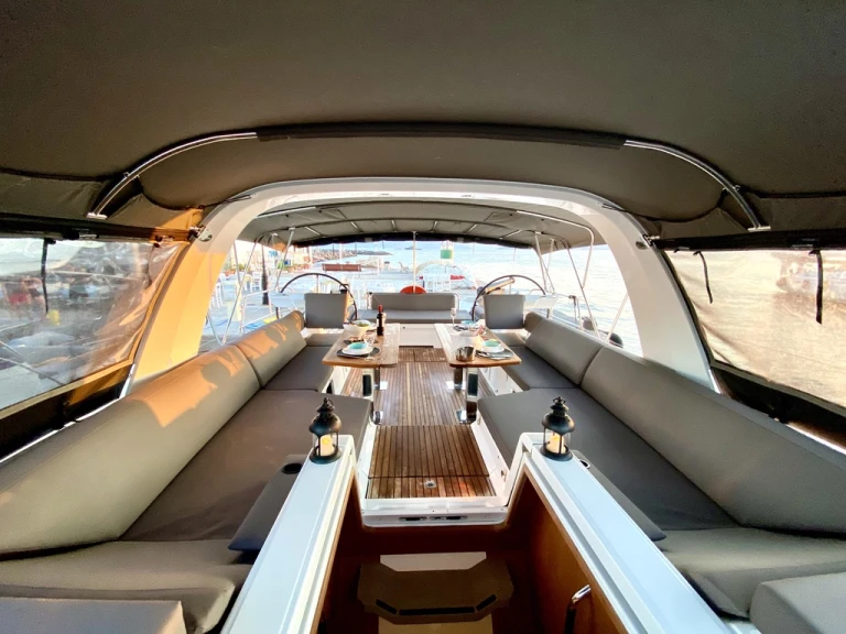 Noleggio barche Jeanneau Jeanneau 60 a Lávrio su Samboat