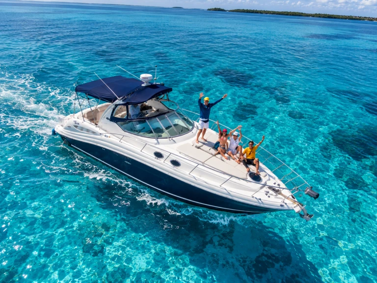 Noleggio Barca a motore a Cancún – Custom Made custom