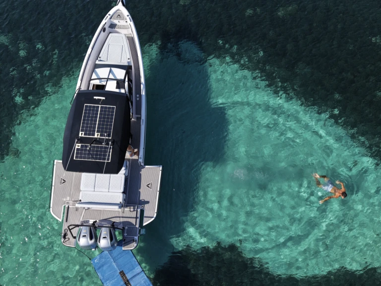 Noleggio a Cannigione – Virtue Yacht V10 Top su SamBoat