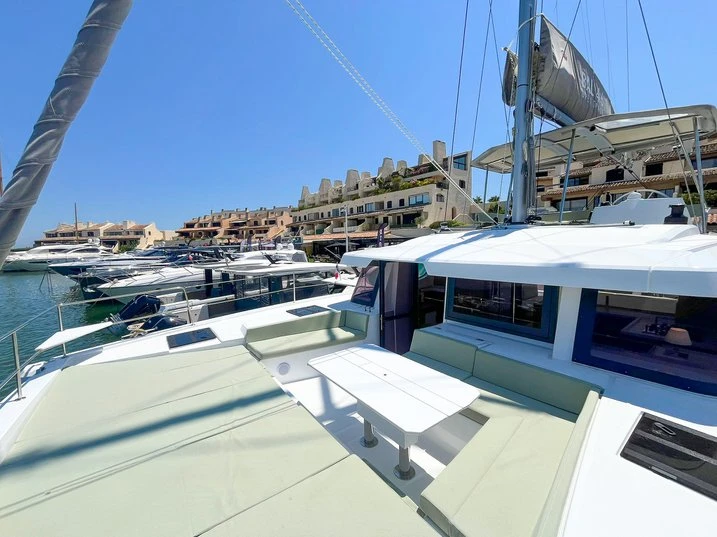 Noleggio barche Hyères economico Bali 4.6
