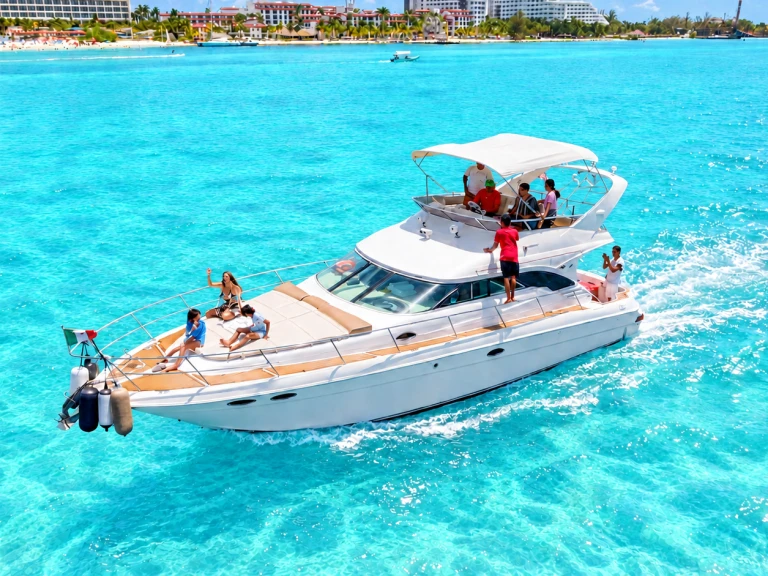Noleggio Barca a motore a Cancún – Custom Made custom