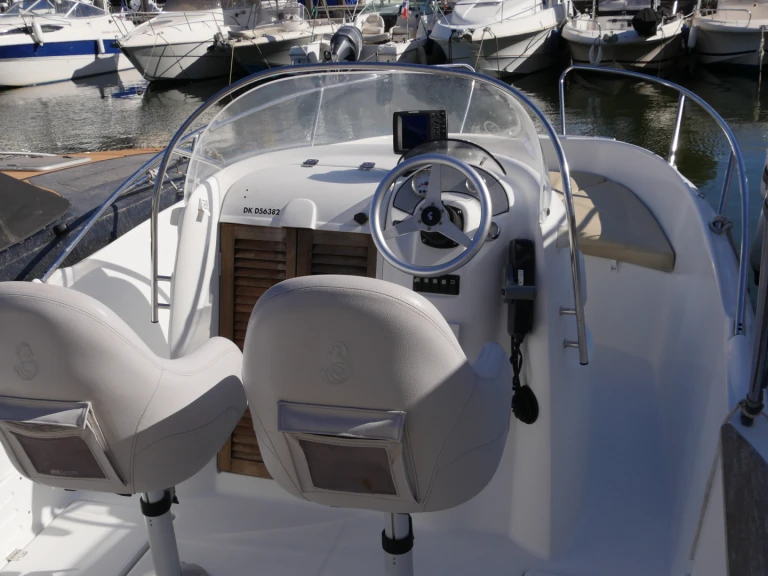 Noleggio barche Bénéteau Flyer 650 Open a Mandelieu-la-Napoule su Samboat
