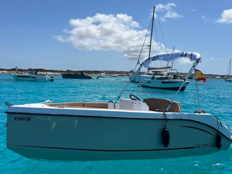 Silent Yachts 555 da affittare a  Club Nàutic Ca'n Picafort