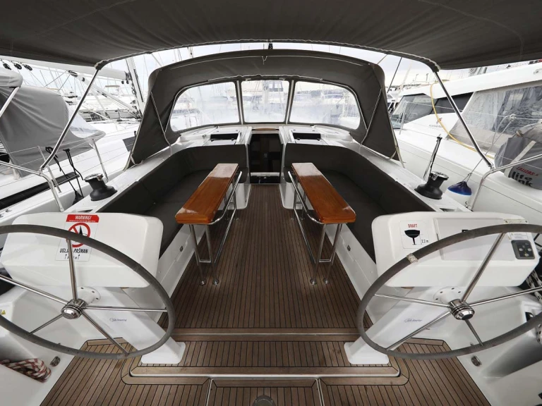 Hanse Hanse 508 da affittare a  Zaravecchia (Biograd)
