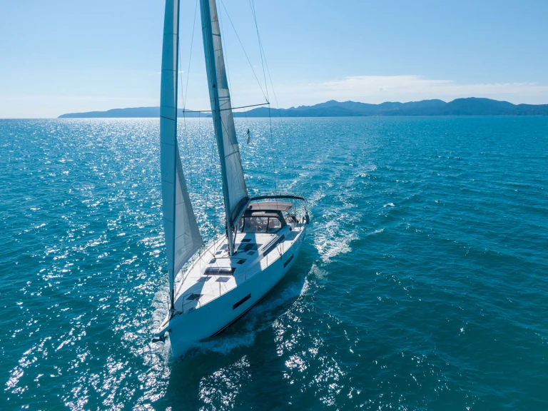 Noleggio Barca a vela Dufour con patente nautica