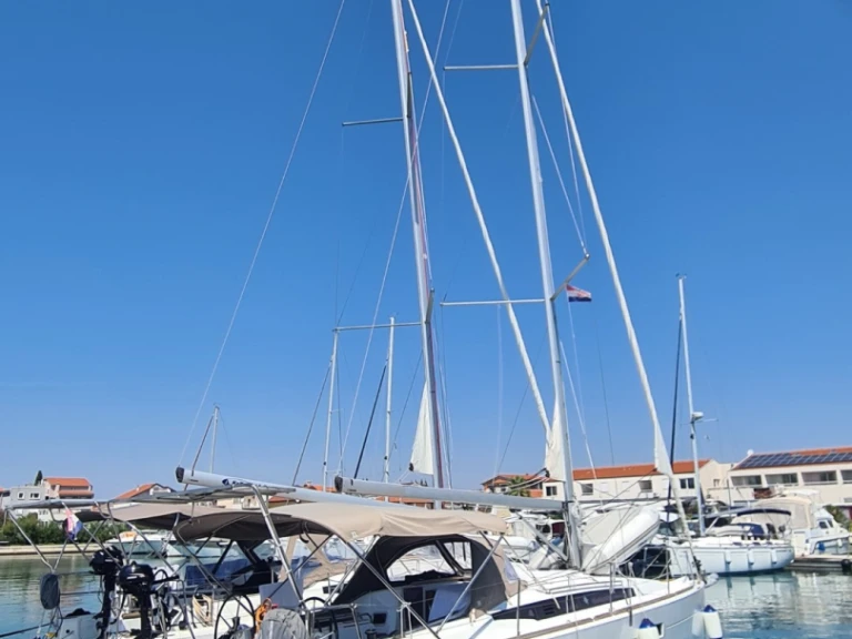 Noleggio barche Jeanneau Sun Odyssey 349 a Spalato su Samboat
