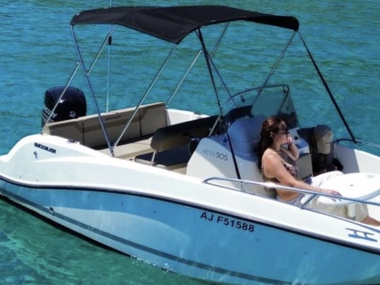 Noleggiare una Quicksilver Activ 505 Open a Saint-Aygulf