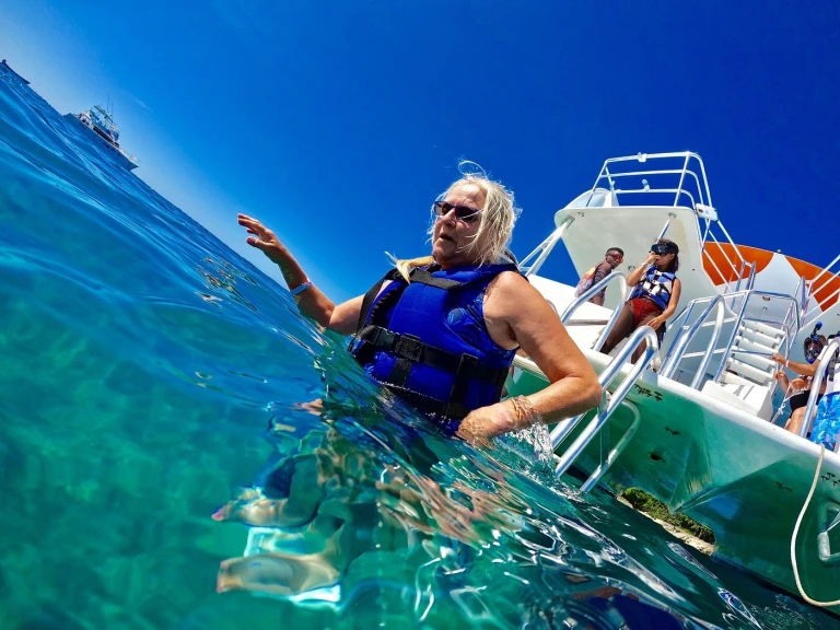 Noleggio Catamarano a Puerto Plata – Custom Made custom